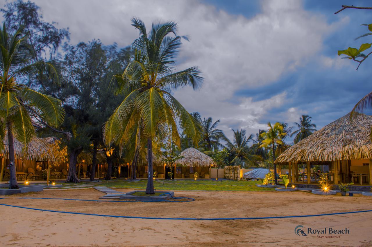Royal Beach Arugam Bay Exteriör bild